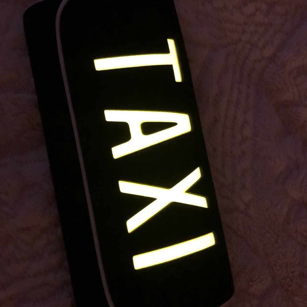 Taxi LIGHT Up purse or glitter light up purse from New York fashion week! - Picture 3 of 11
